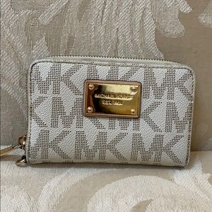 Women’s Michael Kors Women’s Wallet